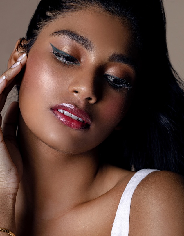 Eye of Horus - Luminous Highlighter Sunset Rose