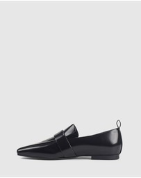 LANA WILKINSON - Lora Loafer Flat