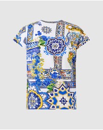 Camilla - Slim Fit Round Neck T-Shirt
