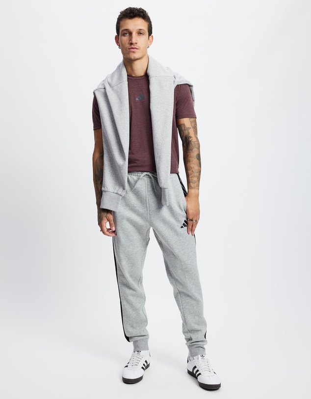 adidas Sportswear - Essentials 3-Stripes Fleece Pants