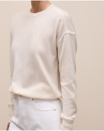 Trenery - Merino Cashmere Forward Shoulder Seam Crew in Oat