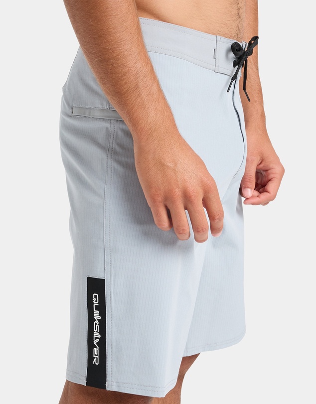 Quiksilver - Mens Highline Omni 19