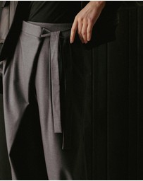 IDA+S - Amira Wool Asymmetrical Pleated Trousers