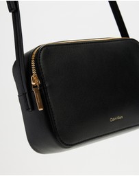 Calvin Klein - Foil Logo Elongated Camera Bag