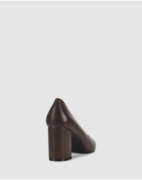 Verali - Elliot Block Heel Pumps