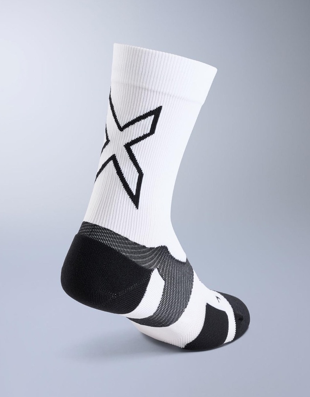 2XU - VECTR Light Cushion Crew Socks