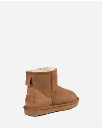 Ozwear Connection Uggs - Ugg Classic Mini Boots (Water Resistant)