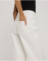 Atmos&Here - Milla Straight Leg Jeans