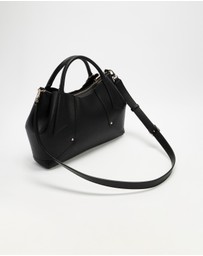 GUESS - Darcy Girlfriend Satchel