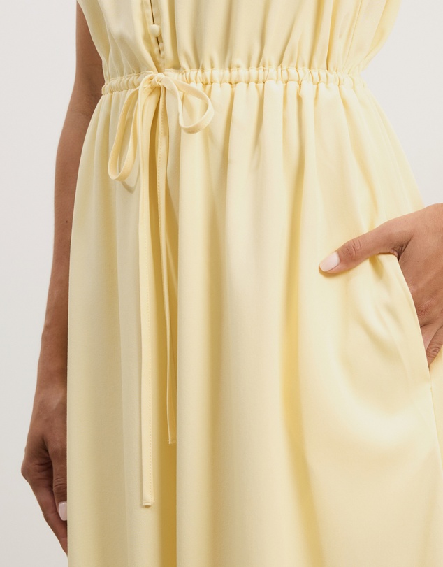 Atmos&Here - Cleo V-Neck Cinched Waist Midi Dress
