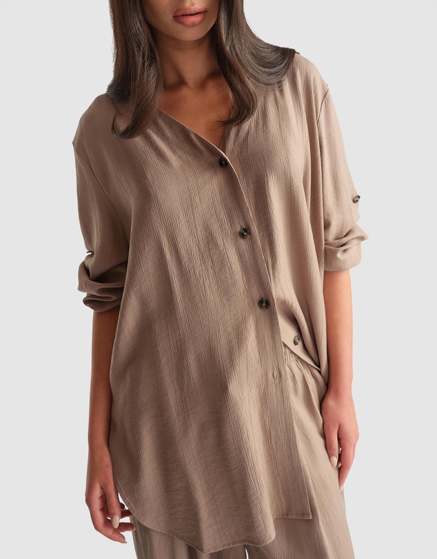 Decjuba - D-Luxe Collarless Shirt