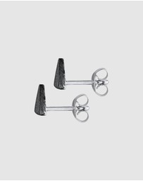 Kuzzoi - ICONIC EXCLUSIVE - Earrings Triangle Matt in 925 Sterling Silver Oxidized