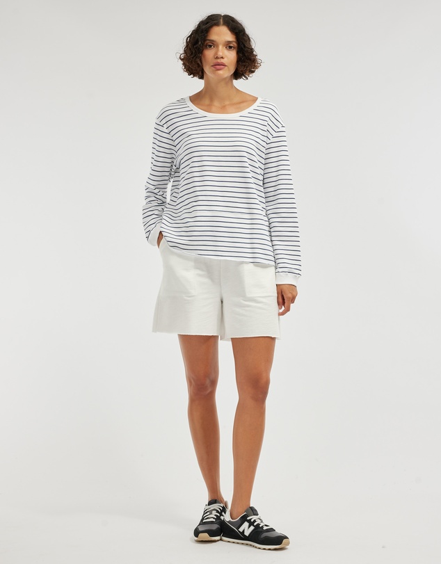 Amelius - Elaine Raw Hem Sweater