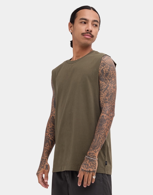 RVCA - Mens RVCA Standard Muscle