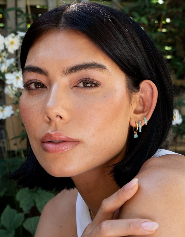 Dower & Hall - Women's Medium Azure Turquoise Huggie Hoops in Gold Vermeil