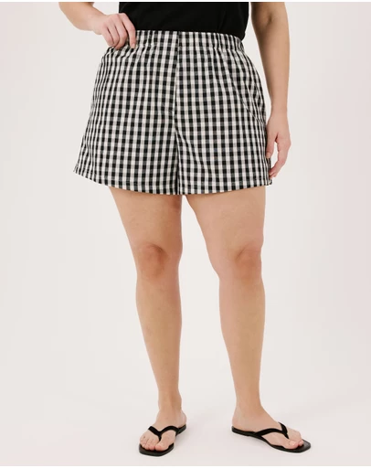 Atmos&Here Curvy - Lana Everyday Linen Shorts With Mock Fly Detail In Eu Flax Linen