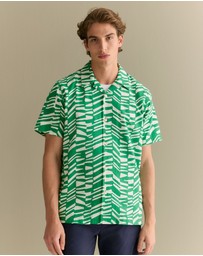 Trenery - Regular Fit Abstract Geo Short Sleeve Shirt in Billiard Green