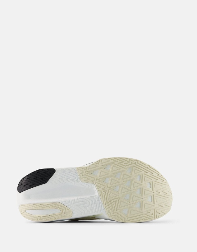 New Balance - FuelCell Rebel v5 - Women's