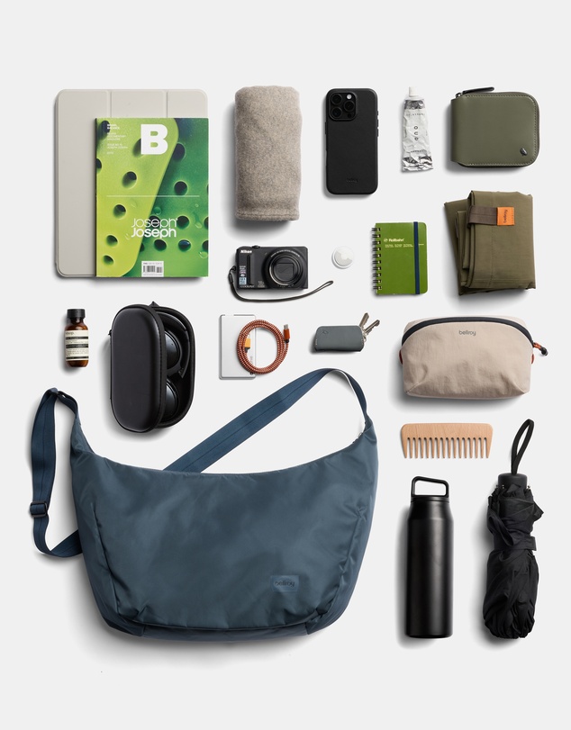 Bellroy - Laneway Crescent Bag 12L
