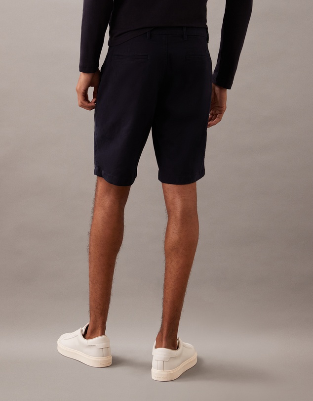 Calvin Klein - Modern Twill Slim Chino Shorts