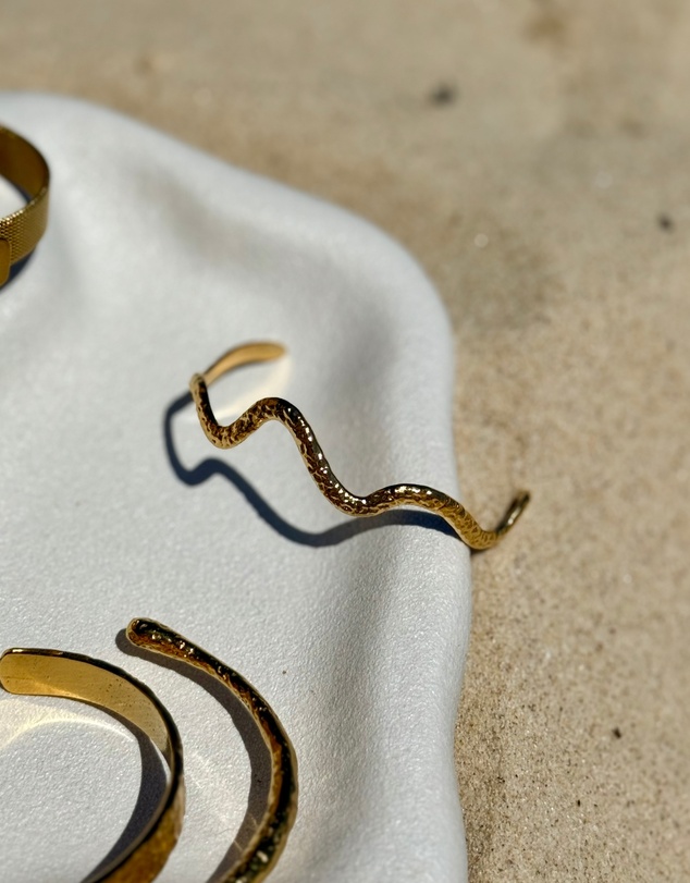 Chuchka - Crush Curve Bangle