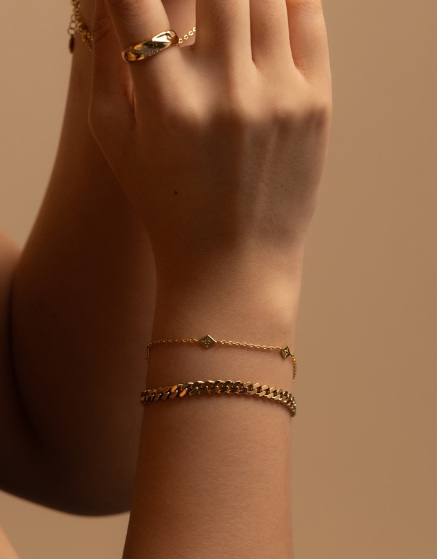 Wanderlust + Co - Zyia Gold Bracelet