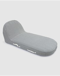 Business & Pleasure Co. - The Pool Lounger