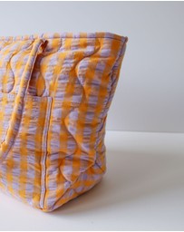 Mosey Me - Kumquat Bloom Seersucker Quilted Bag