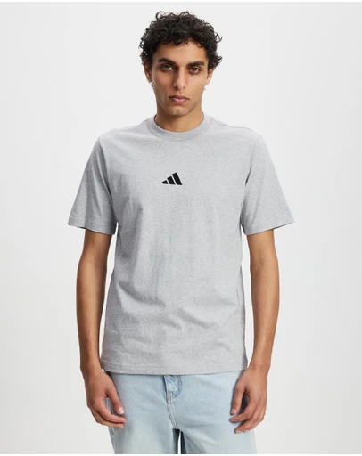 adidas Sportswear - Essentials Small Logo Single Jersey T-Shirt