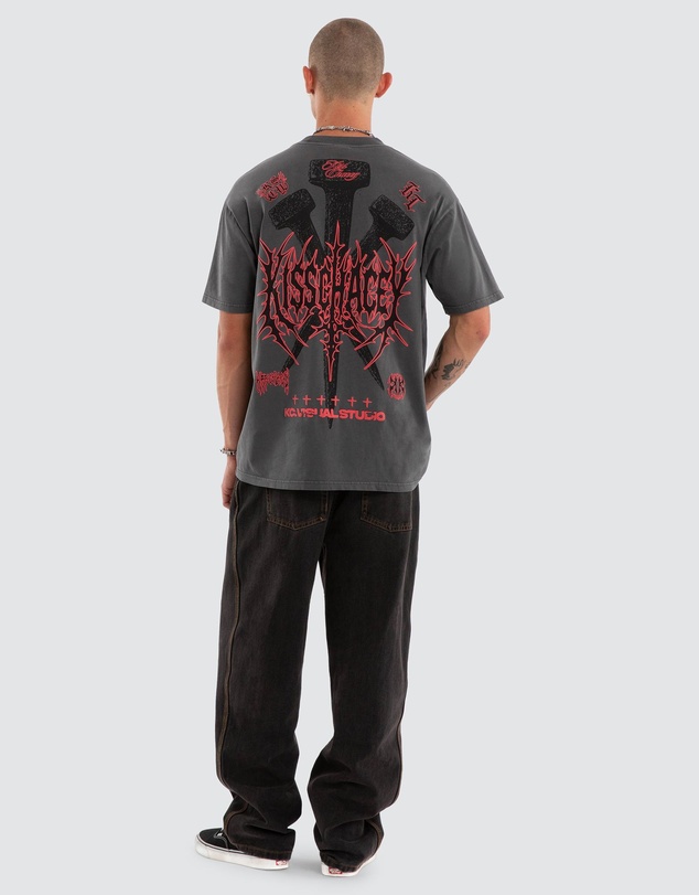 Kiss Chacey - Hollow Box Fit Tee