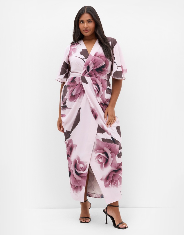 City Chic - Plus size Braelynn Bloom Print Maxi Dress - blush