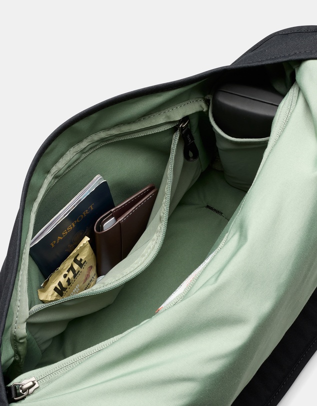 Bellroy - Classic Messenger