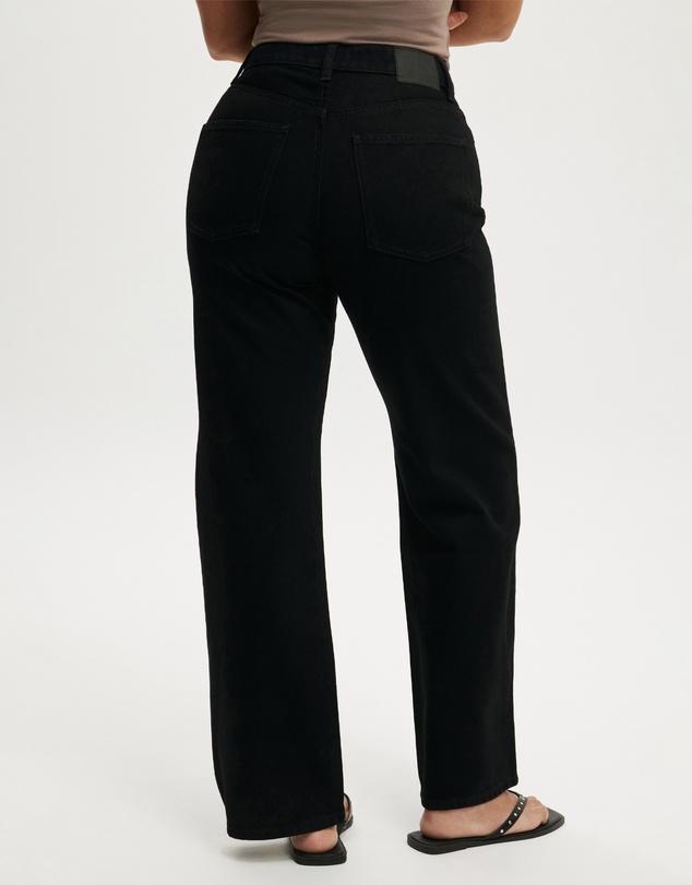 Cotton On - Curvy 91 Straight Jeans