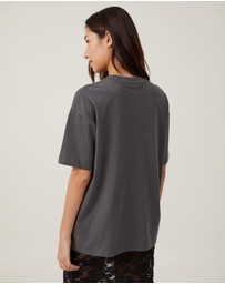 Cotton On - The Boxy Oversized Tee