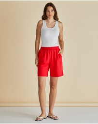 Betty Basics - Harvard Short