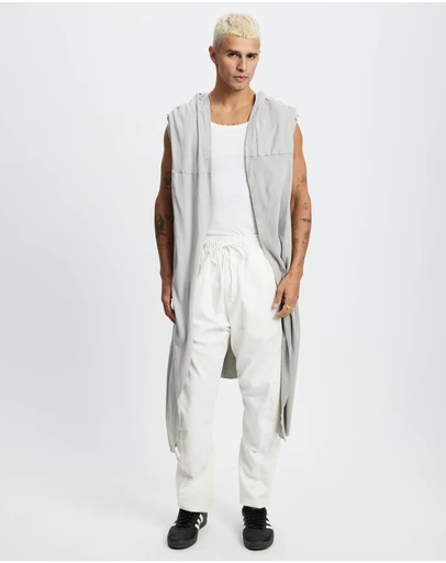 Surrounded By Ghosts - The Natrolite Hooded Rib Knit Sleeveless Cardigan