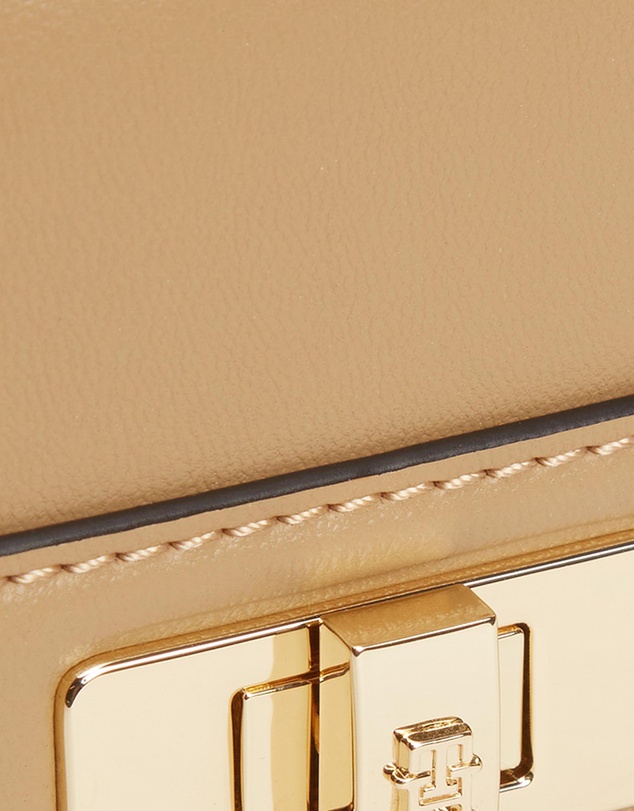 Tommy Hilfiger - Modern Trifold Wallet