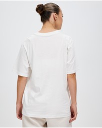 Nike - Sportswear Woman's Essential T-Shirt