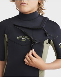 Billabong - Boys 8 to 16 Absolute Natural Chest Zip Wetsuit