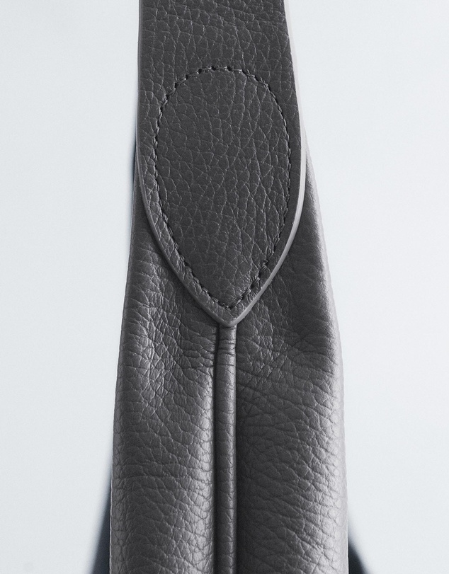 & Other Stories - Extra-Large Leather Tote Bag