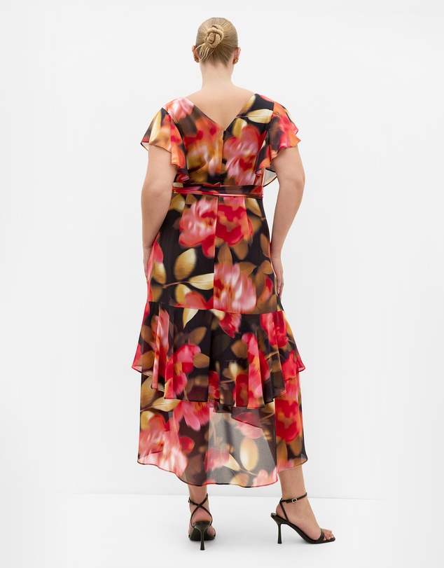 City Chic - Plus size Demure Floral Maxi Dress - scarlet red