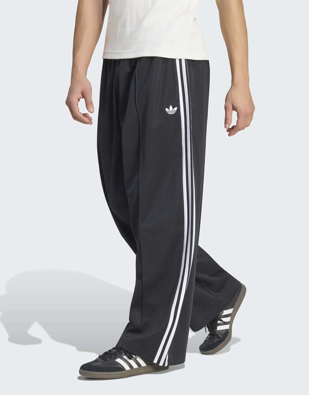 adidas Originals - OVERSIZED TRACK PANTS Mens