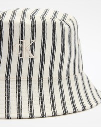 Calvin Klein - Non Logo Allover Print Bucket