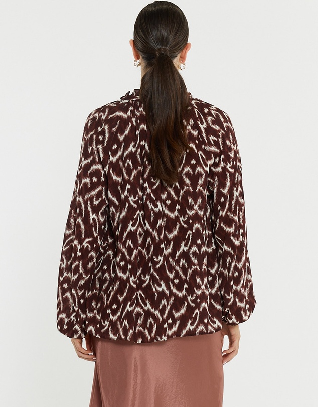 Sass - Willow Tie Front Blouse