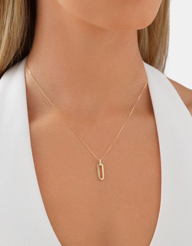Michael Hill - Paperclip Pendant with 0.02 Carat TW of Diamonds in 10kt Yellow Gold