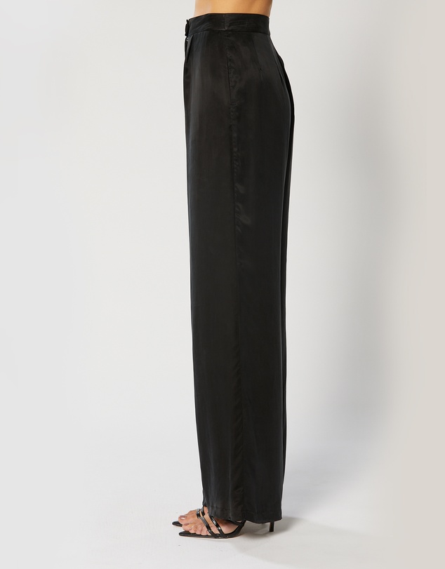 Winona -  Aubrey Pant