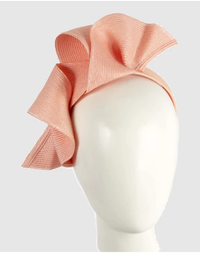 Max Alexander - Large Wavy Coral Racing Fascinator