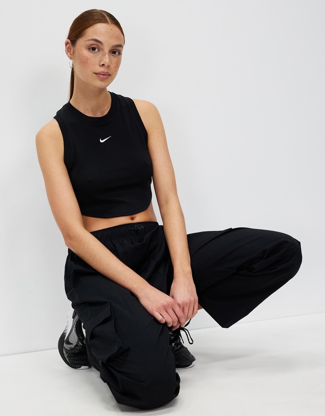 Nike - Sportswear Essential High-Rise Woven Cargo Pants