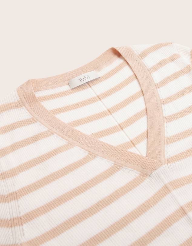 IDA+S - Claremont V-Neck Wool Knit