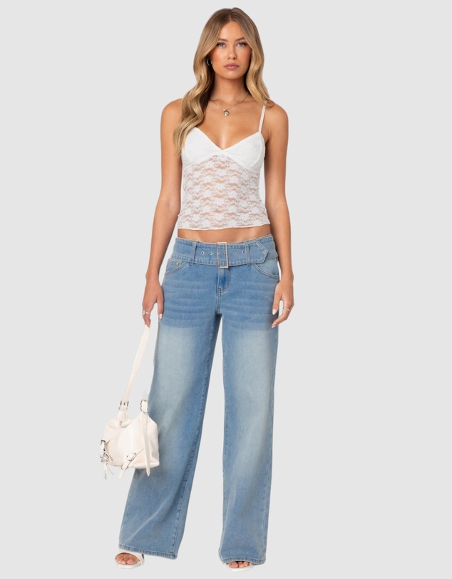 EDIKTED - Buckle Baby Washed Relaxed Jeans